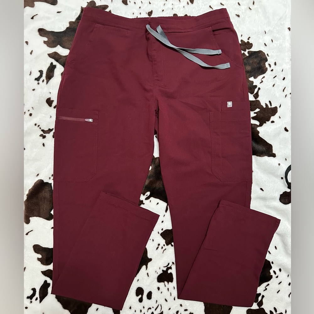 Figs Women's Burgundy Joggers with Silver Tie